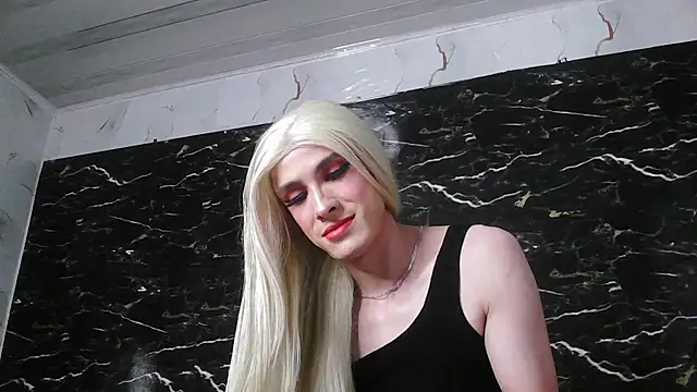 Snapshot of crislingery_dolli chatting on 02-03-25, 04:31 crislingery dolli online show from 02-03-25, 04:31