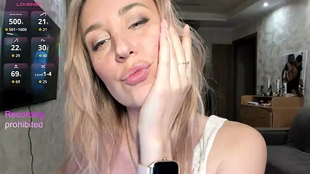 Snapshot of lady_Nati chatting on 03-04-26, 02:23 lady Nati online show from 03-04-26, 02:23