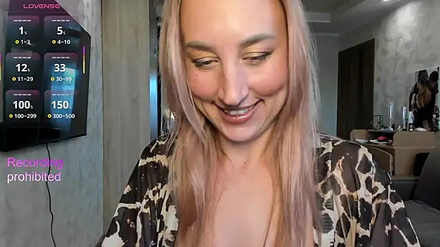 Snapshot of lady_Nati chatting on 03-07-26, 02:14 lady Nati online show from 03-07-26, 02:14