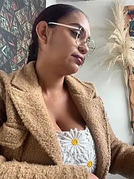 Sara-77 online show from 07-23-26, 03:43