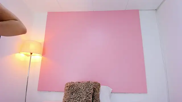 Snapshot of andyylove_jk chatting on 11-27-25, 12:07 andyylove jk online show from 11-27-25, 12:07