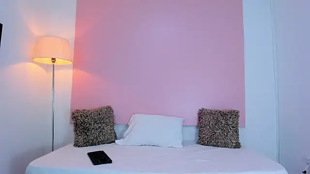 Snapshot of andyylove_jk chatting on 02-04-26, 12:44 andyylove jk online show from 02-04-26, 12:44