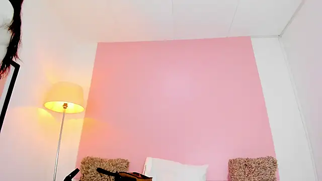 Snapshot of andyylove_jk chatting on 02-18-26, 12:23 andyylove jk online show from 02-18-26, 12:23