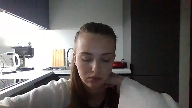 Snapshot of Sweety_Nika chatting on 10-11-25, 07:34 Sweety Nika online show from 10-11-25, 07:34
