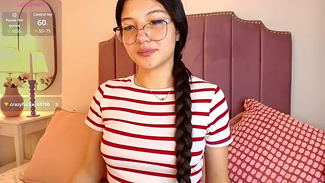 Snapshot of Eva_depp chatting on 12-04-24, 04:49 Eva depp online show from 12-04-24, 04:49