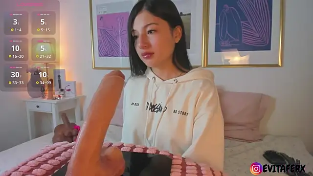 Snapshot of Eva_depp chatting on 10-01-25, 11:49 Eva depp online show from 10-01-25, 11:49