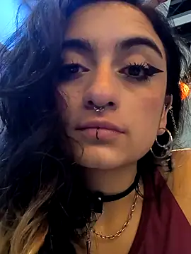 Lila Desiree online show from 12-14-24, 12:22