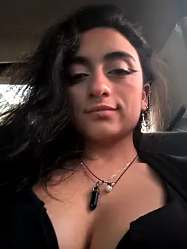 Lila Desiree online show from 10-19-25, 10:21