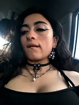 Lila Desiree online show from 06-26-26, 09:52