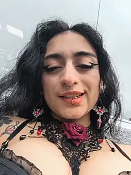 Lila Desiree online show from 07-04-26, 03:18