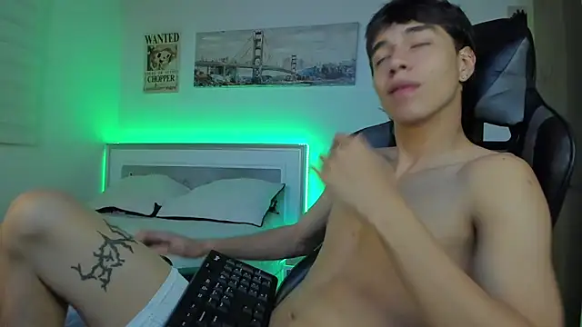 facebaby1 online show from 02-13-25, 03:18