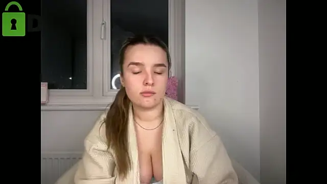 maisiesmithx online show from 02-05-26, 10:03