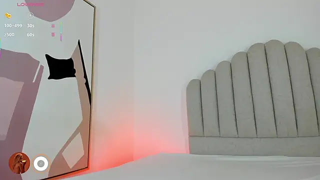 Nikki Angel  online show from 12-15-25, 07:18