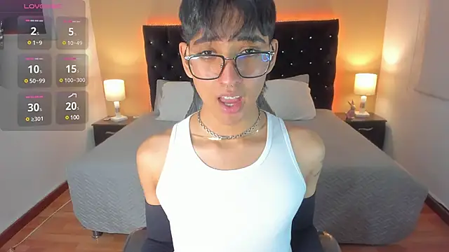 Snapshot of Dark_hairy_ chatting on 01-28-25, 03:04 Dark hairy  online show from 01-28-25, 03:04