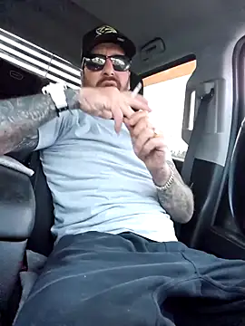 Beardedtattood online show from 09-13-25, 11:21