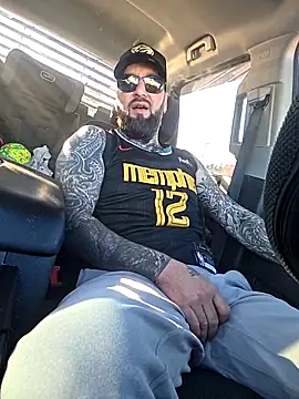 Beardedtattood online show from 11-04-25, 02:16