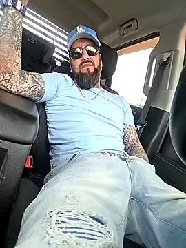 Beardedtattood online show from 04-09-26, 02:33