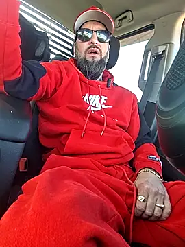 Beardedtattood online show from 04-23-26, 01:46