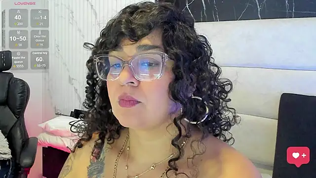 Reginavegaa online show from 07-29-26, 08:56