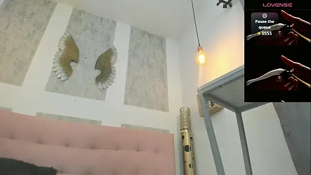 zhamira 21 online show from 02-19-26, 08:38