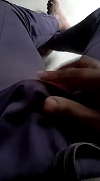 Snapshot of SuranSexy33 chatting on 12-04-24, 10:46 SuranSexy33 online show from 12-04-24, 10:46