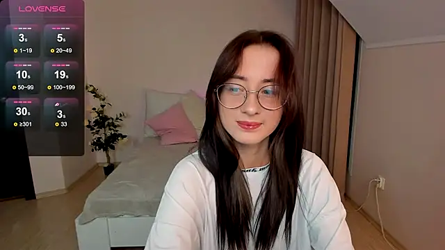 Snapshot of Dark_Lola_ chatting on 01-11-25, 10:29 Dark Lola online show from 01-11-25, 10:29