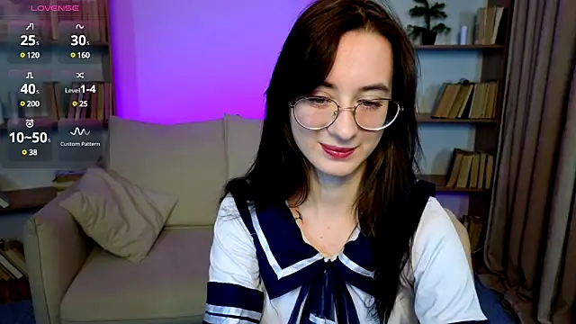 Snapshot of Dark_Lola_ chatting on 01-14-25, 09:35 Dark Lola online show from 01-14-25, 09:35