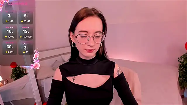 Snapshot of Dark_Lola_ chatting on 02-16-25, 09:37 Dark Lola online show from 02-16-25, 09:37