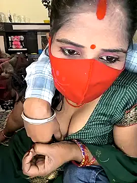 Snapshot of Indian_Lust_Couple chatting on 02-06-25, 06:46 Indian Lust Couple online show from 02-06-25, 06:46