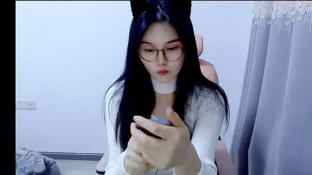 Little-sweet online show from 10-31-25, 12:28