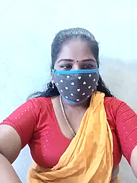 Snapshot of MaaliiiPonuTamil chatting on 10-31-25, 02:01 MaaliiiPonuTamil online show from 10-31-25, 02:01