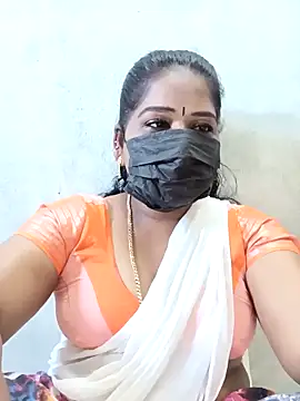 Snapshot of MaaliiiPonuTamil chatting on 11-01-25, 01:51 MaaliiiPonuTamil online show from 11-01-25, 01:51