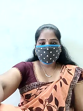 Snapshot of MaaliiiPonuTamil chatting on 11-23-25, 01:27 MaaliiiPonuTamil online show from 11-23-25, 01:27