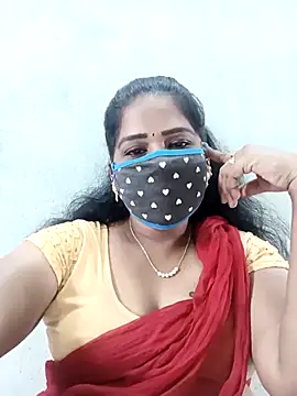 Snapshot of MaaliiiPonuTamil chatting on 11-24-25, 02:44 MaaliiiPonuTamil online show from 11-24-25, 02:44