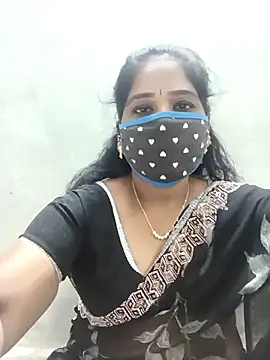 Snapshot of MaaliiiPonuTamil chatting on 11-26-25, 01:56 MaaliiiPonuTamil online show from 11-26-25, 01:56