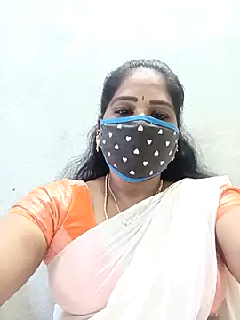 Snapshot of MaaliiiPonuTamil chatting on 11-27-25, 02:02 MaaliiiPonuTamil online show from 11-27-25, 02:02