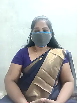 Snapshot of MaaliiiPonuTamil chatting on 12-01-25, 06:35 MaaliiiPonuTamil online show from 12-01-25, 06:35