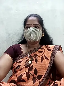 Snapshot of MaaliiiPonuTamil chatting on 02-08-26, 01:09 MaaliiiPonuTamil online show from 02-08-26, 01:09