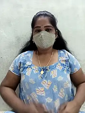 Snapshot of MaaliiiPonuTamil chatting on 02-08-26, 01:14 MaaliiiPonuTamil online show from 02-08-26, 01:14