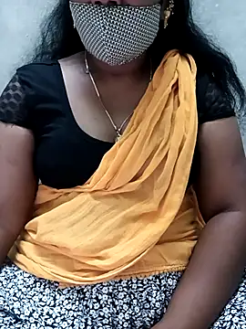 Snapshot of MaaliiiPonuTamil chatting on 02-12-26, 12:16 MaaliiiPonuTamil online show from 02-12-26, 12:16