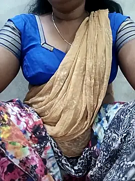 Snapshot of MaaliiiPonuTamil chatting on 02-15-26, 02:30 MaaliiiPonuTamil online show from 02-15-26, 02:30