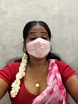 Snapshot of MaaliiiPonuTamil chatting on 03-14-26, 01:12 MaaliiiPonuTamil online show from 03-14-26, 01:12