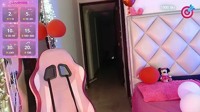 DannaDooll99 online show from 03-03-25, 11:22