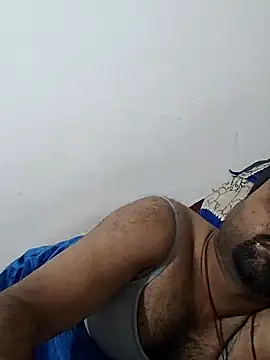Snapshot of Abhi_shake32 chatting on 12-15-24, 07:31 Abhi shake32 online show from 12-15-24, 07:31