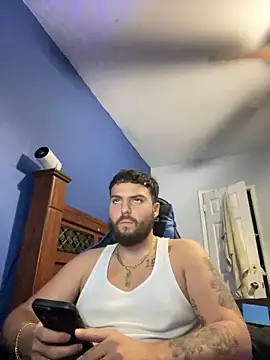 Snapshot of MasterKvn chatting on 01-08-25, 08:16 MasterKvn online show from 01-08-25, 08:16