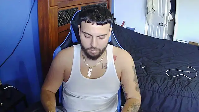 Snapshot of MasterKvn chatting on 01-24-25, 09:15 MasterKvn online show from 01-24-25, 09:15