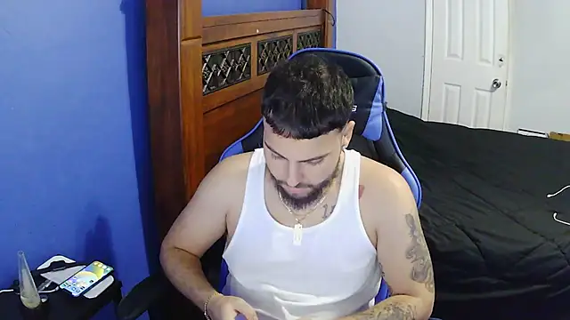 Snapshot of MasterKvn chatting on 03-03-25, 11:35 MasterKvn online show from 03-03-25, 11:35