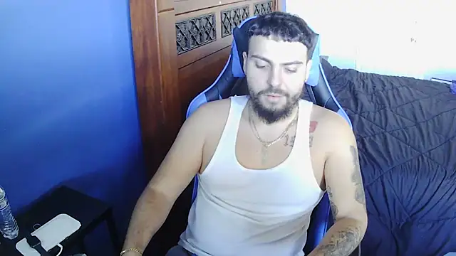 Snapshot of MasterKvn chatting on 03-14-25, 08:49 MasterKvn online show from 03-14-25, 08:49