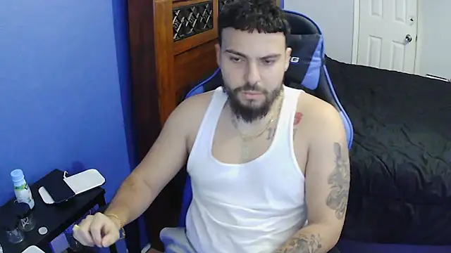 Snapshot of MasterKvn chatting on 03-17-25, 07:26 MasterKvn online show from 03-17-25, 07:26