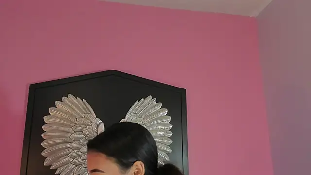 lupeebony online show from 07-15-26, 07:41